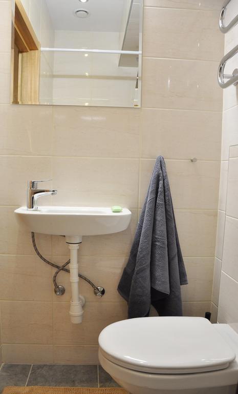 Bomb Shelter Apartment VNO Camera foto